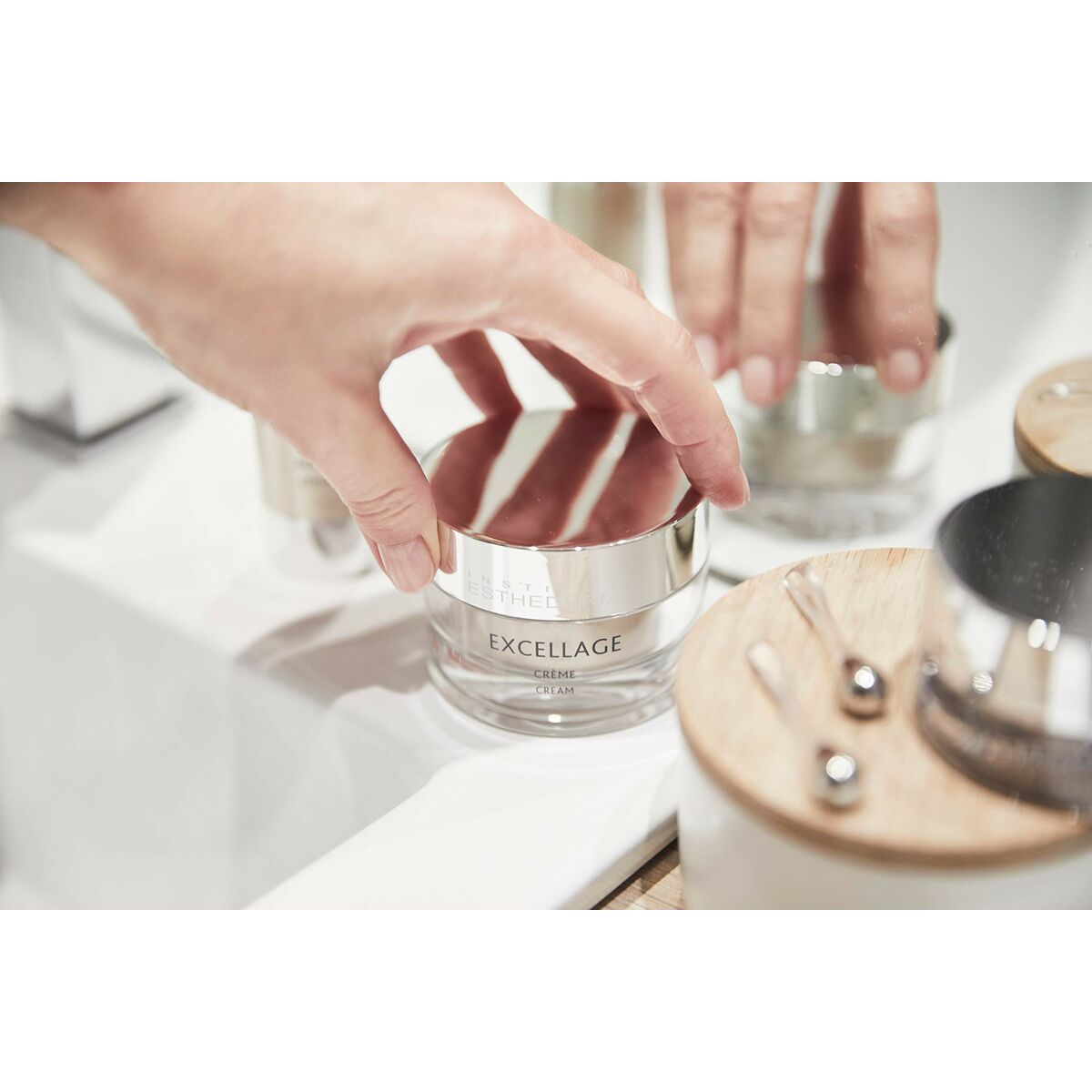 Facial Cream Institut Esthederm Excellage 50 ml - Institut Esthederm Maroc - Aylal Beauty Facial Cream Institut Esthederm Excellage 50 ml - Institut Esthederm Maroc - Aylal Beauty