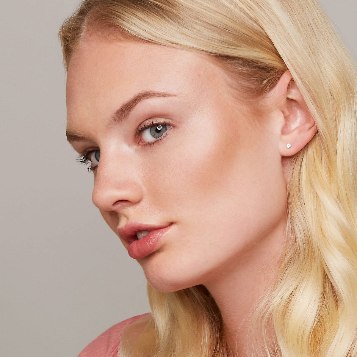 Make-Up Set Contouring 10-lighter skin Duo 7 g - Essence Maroc - Aylal Beauty Make-Up Set Contouring 10-lighter skin Duo 7 g - Essence Maroc - Aylal Beauty