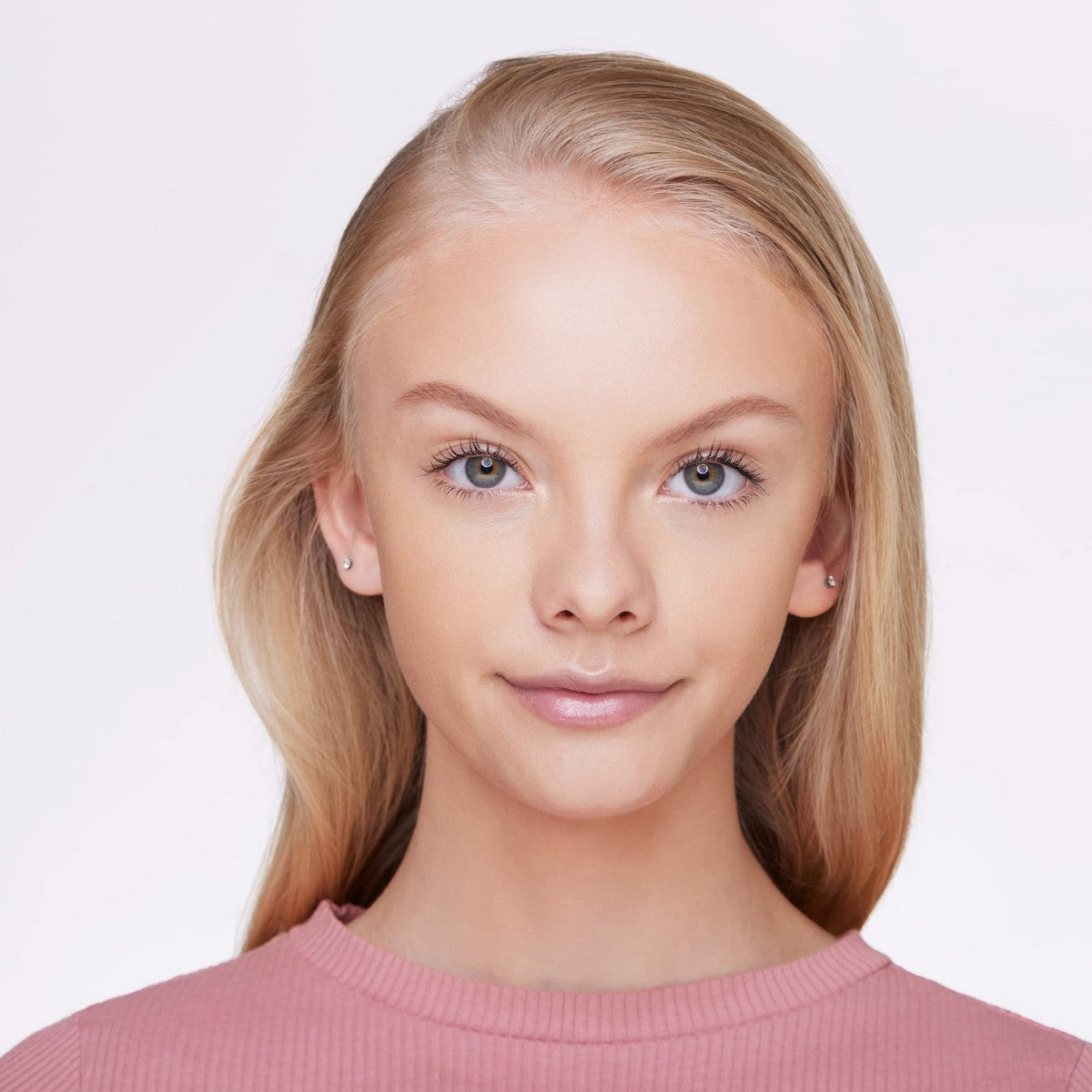 Facial Corrector Skin Sensitive Nº 20-medium 3,5 ml - Essence Maroc - Aylal Beauty Facial Corrector Skin Sensitive Nº 20-medium 3,5 ml - Essence Maroc - Aylal Beauty