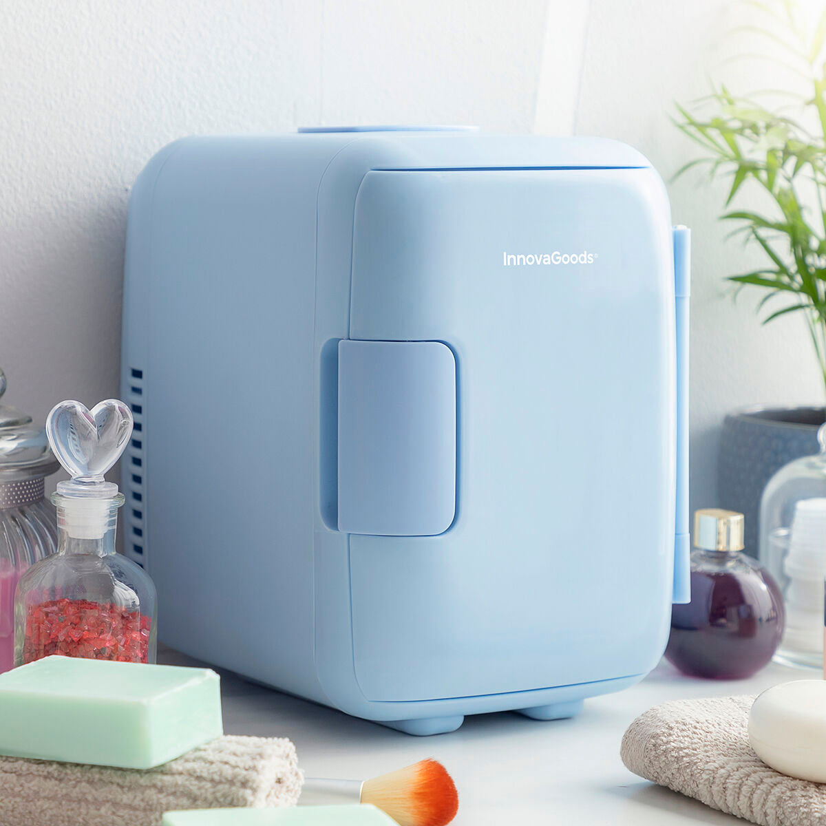 Mini Cosmetics Fridge Frecos - InnovaGoods Maroc - Aylal Beauty Mini Cosmetics Fridge Frecos - InnovaGoods Maroc - Aylal Beauty