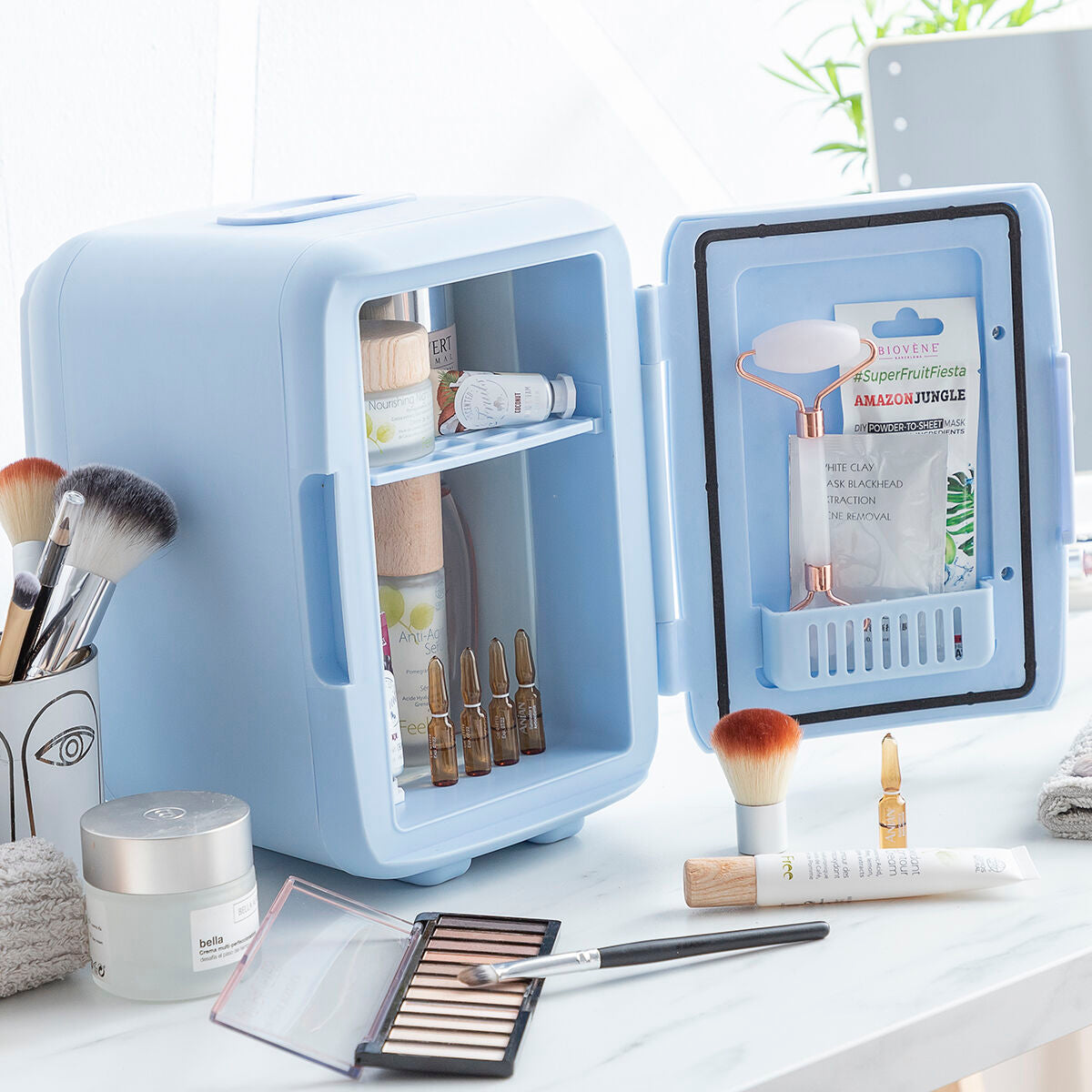 Mini Cosmetics Fridge Frecos - InnovaGoods Maroc - Aylal Beauty Mini Cosmetics Fridge Frecos - InnovaGoods Maroc - Aylal Beauty