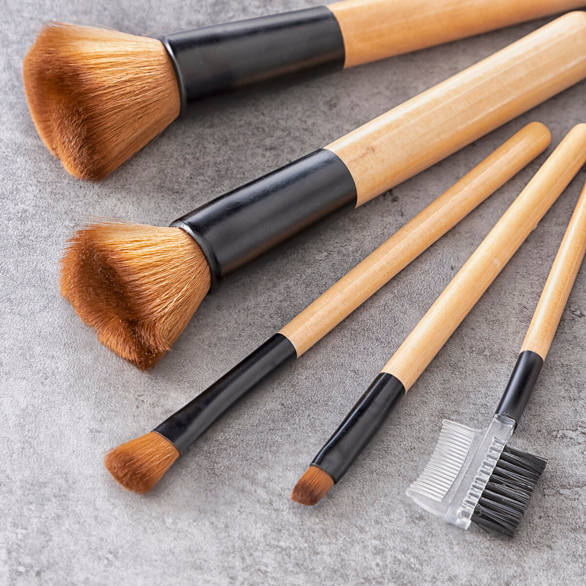 Set of Wooden Make-up Brushes with Carry Case Miset 5 Units - InnovaGoods Maroc - Aylal Beauty